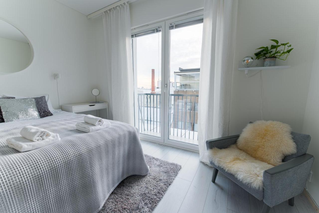 Compact High Quality Top Floor Studio In Perfect Location Oulu Exterior photo